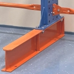 Enkelsidigt grenställ 3 st Pelare, 12 st Arm 1000 mm/2500Hx3000Bx1000D