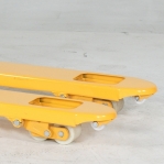 Hand pallet truck 1150x540/2500 kg nylon castors